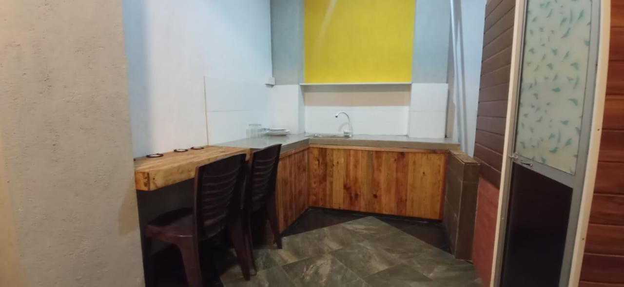 קנדי Yak City Apartments מראה חיצוני תמונה