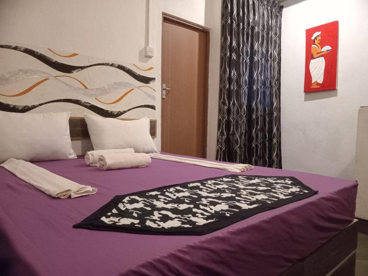 קנדי Yak City Apartments מראה חיצוני תמונה